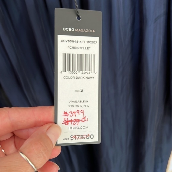 BCBG off the shoulder navy long sleeve dress size small - Picture 6 of 7